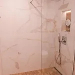 лукс *