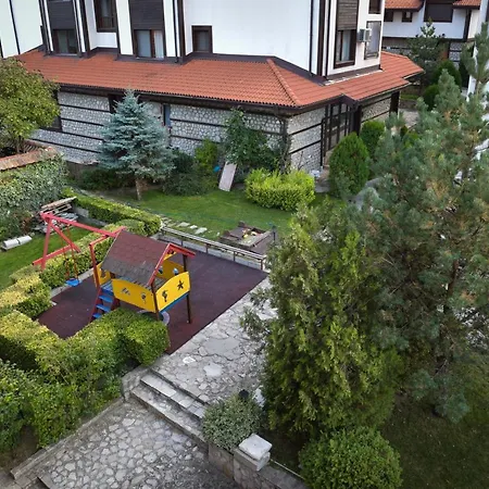 лукс Апартаменти